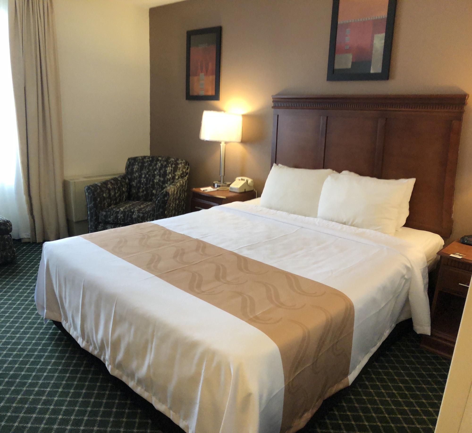 Quality Inn Colchester - Берлінгтон Екстер'єр фото