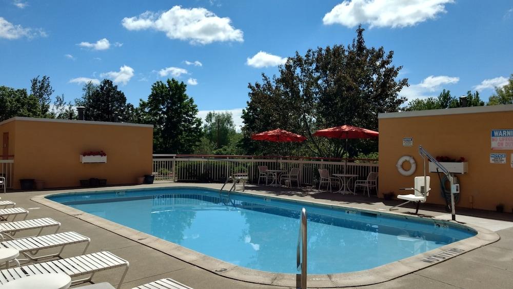 Quality Inn Colchester - Берлінгтон Екстер'єр фото