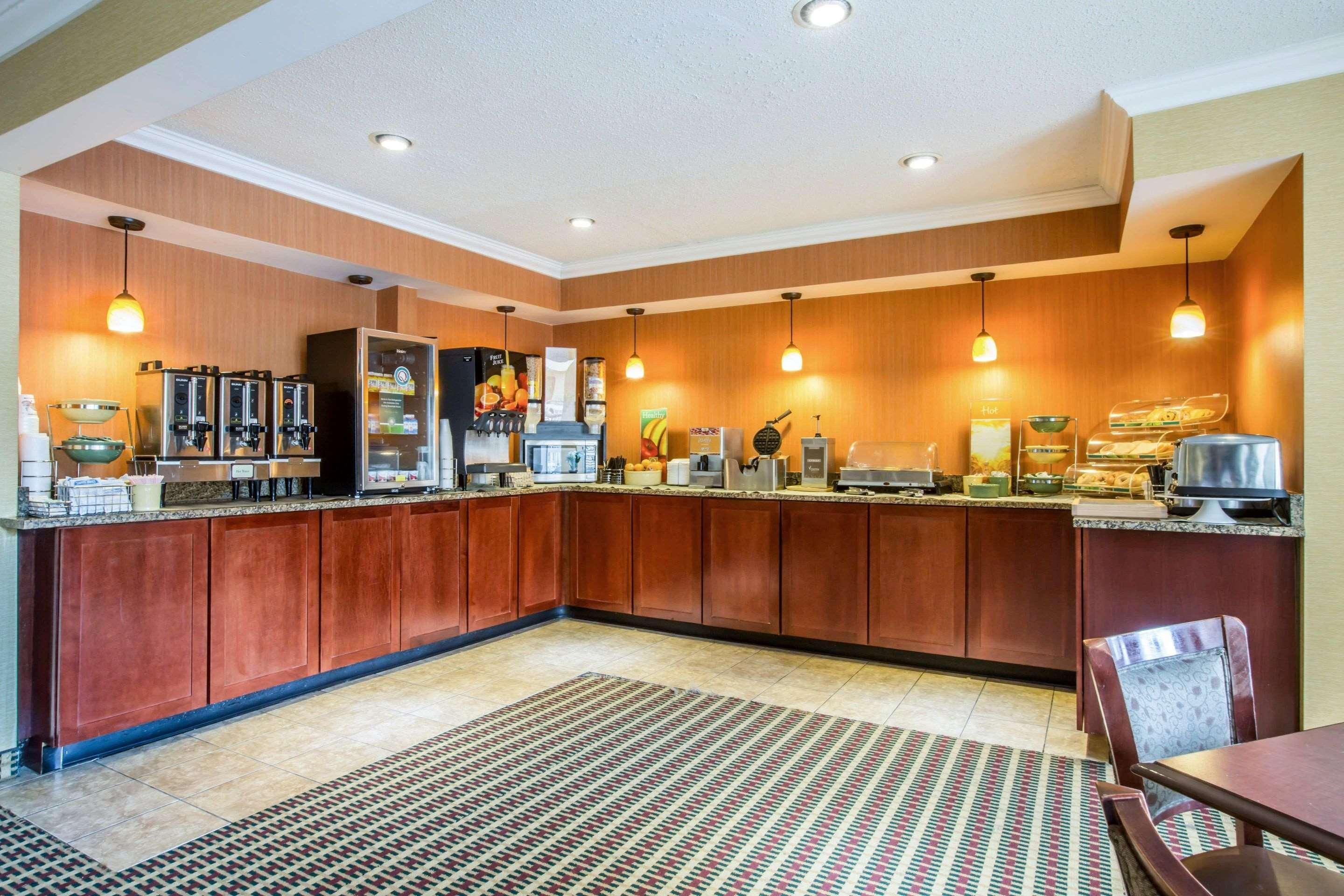 Quality Inn Colchester - Берлінгтон Екстер'єр фото