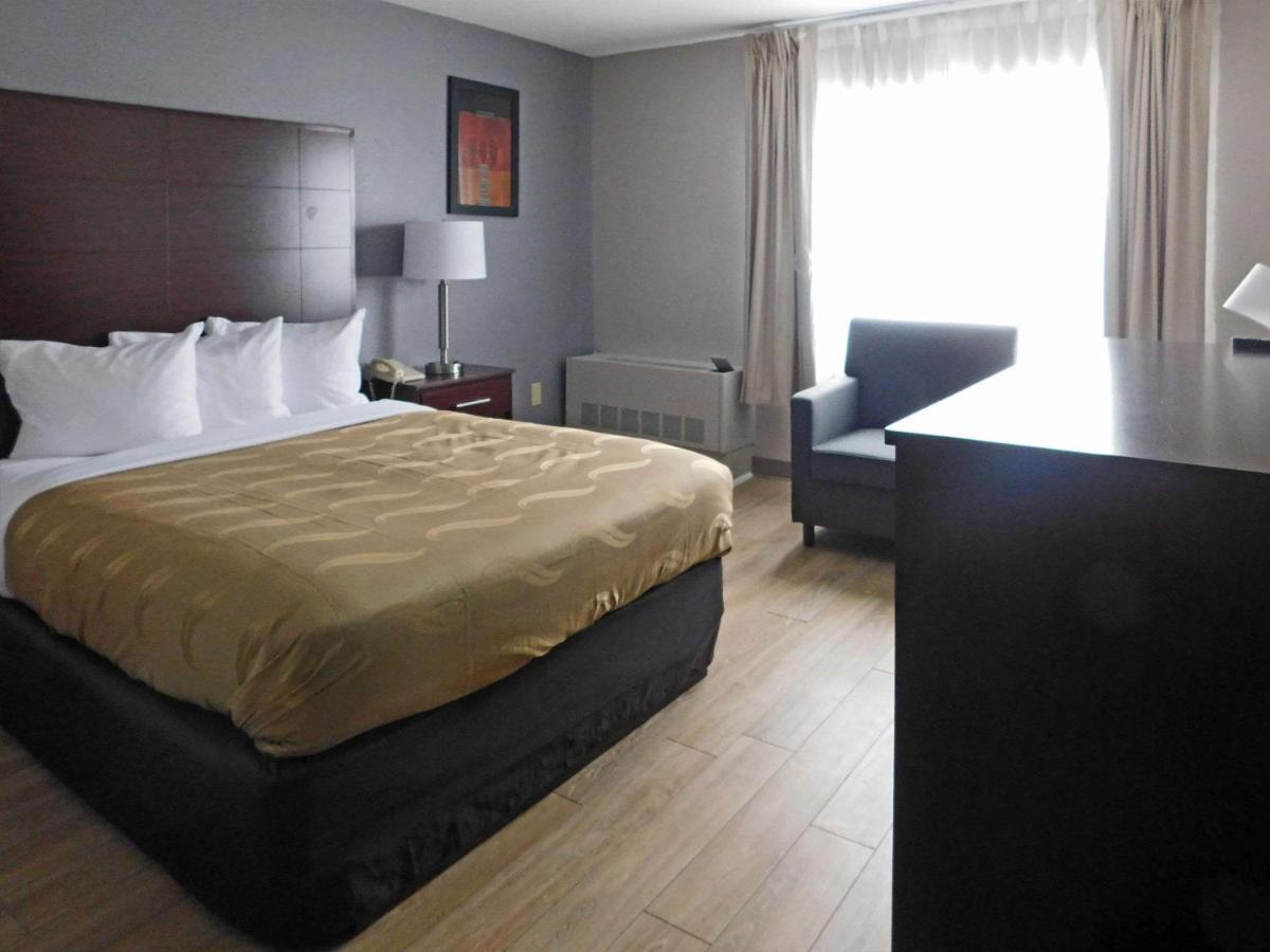 Quality Inn Colchester - Берлінгтон Екстер'єр фото