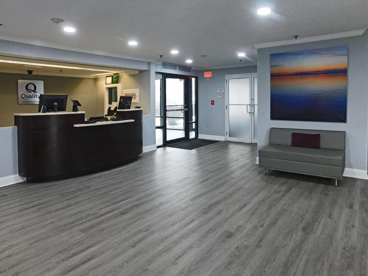 Quality Inn Colchester - Берлінгтон Екстер'єр фото