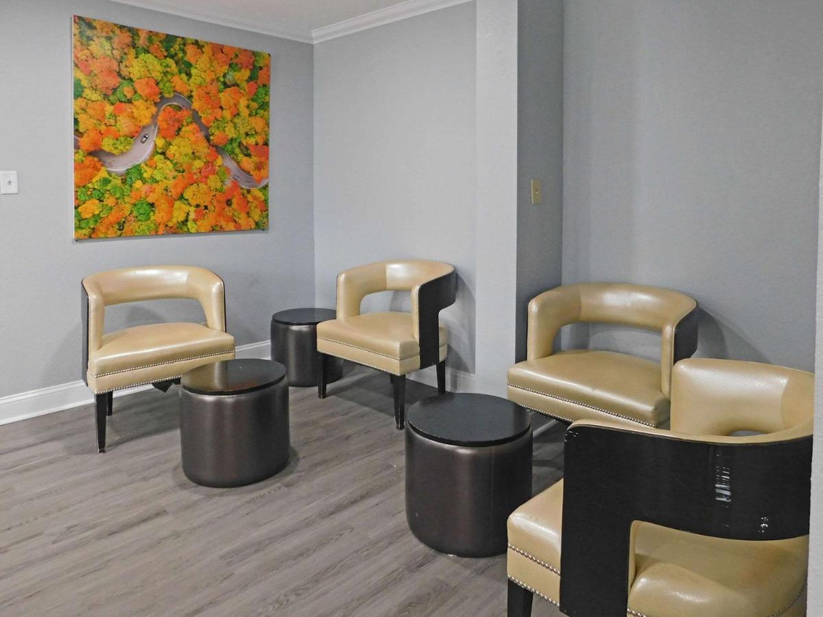 Quality Inn Colchester - Берлінгтон Екстер'єр фото
