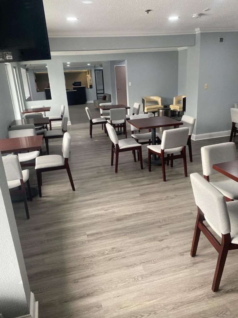 Quality Inn Colchester - Берлінгтон Екстер'єр фото