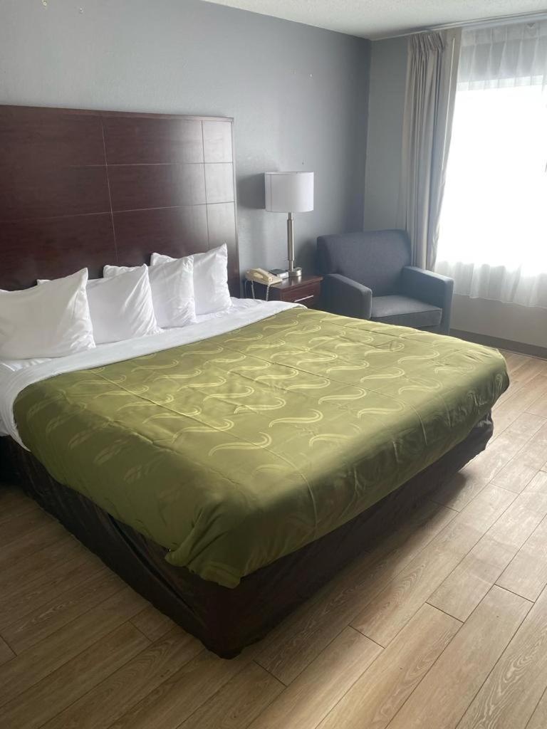 Quality Inn Colchester - Берлінгтон Екстер'єр фото