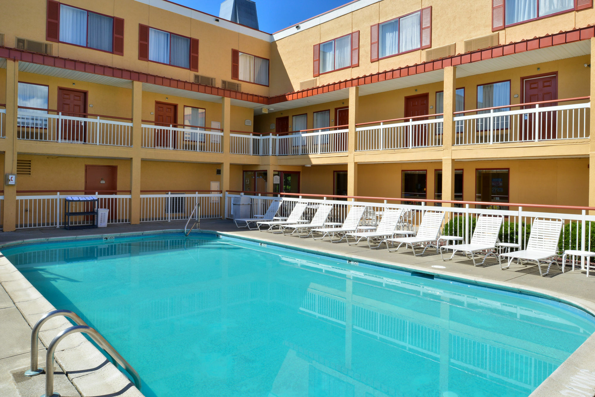 Quality Inn Colchester - Берлінгтон Екстер'єр фото